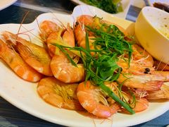 -覃记海鲜美食餐厅