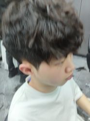 -米可造型烫发染发