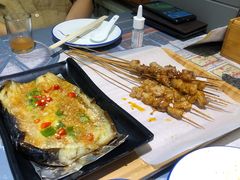 -小两口锦州烧烤·脆皮油边(依云北郡店)