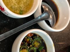 -牛一煲美食(江高店)