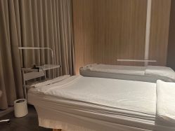 -AURAS璈然科技护肤中心