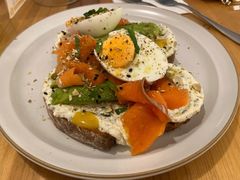 牛油果吐司-Egg•Allday Brunch(襄阳北路店)