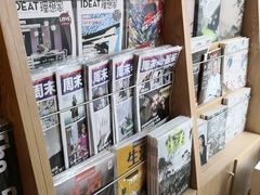 零售区-今日艺术汇书店