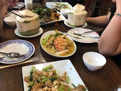 -Dang restaurant (patong phuket)