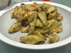 -巷子里小酒馆(繁荣路店)