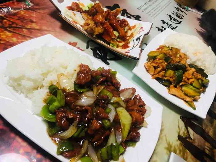 竹箫餐厅-"一份盖饭量真的很多,经常吃鱼香鸡丝盖饭,.