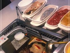 -海底捞火锅(新松江路店)