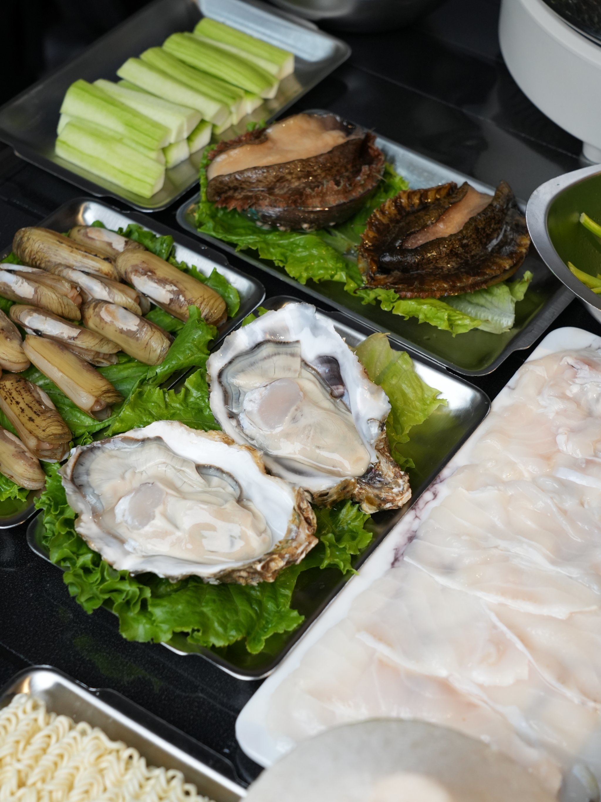 吃了还想再吃的糟粕醋海鲜火锅?