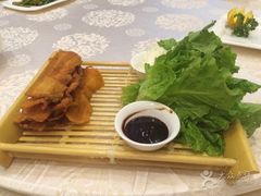 -南京悦客假日酒店