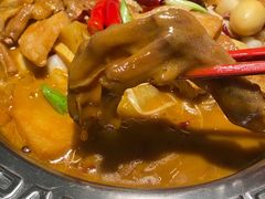 胶汁糯香鸭掌煲-胖哥俩肉蟹煲(世茂国际广场店)