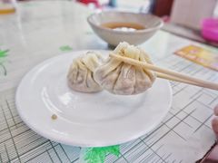 -严氏重油烧麦(民权路店)