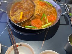-由衷贵州酸汤牛肉火锅(新桥店)
