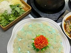 -官塘陈记鱼生·潮汕砂锅粥·牛肉火锅(潮枫路总店)