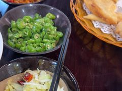 -蓝田九大碗民俗食府(蓝田店)