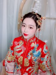 -艾米丽婚纱礼服