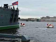 -阿芙乐尔号巡洋舰