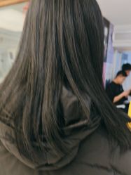 -镁连社·美联社