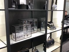 -CHANEL(恒隆广场店)