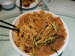 东北大拉皮-李连贵熏肉大饼(丰台南路地铁站店)