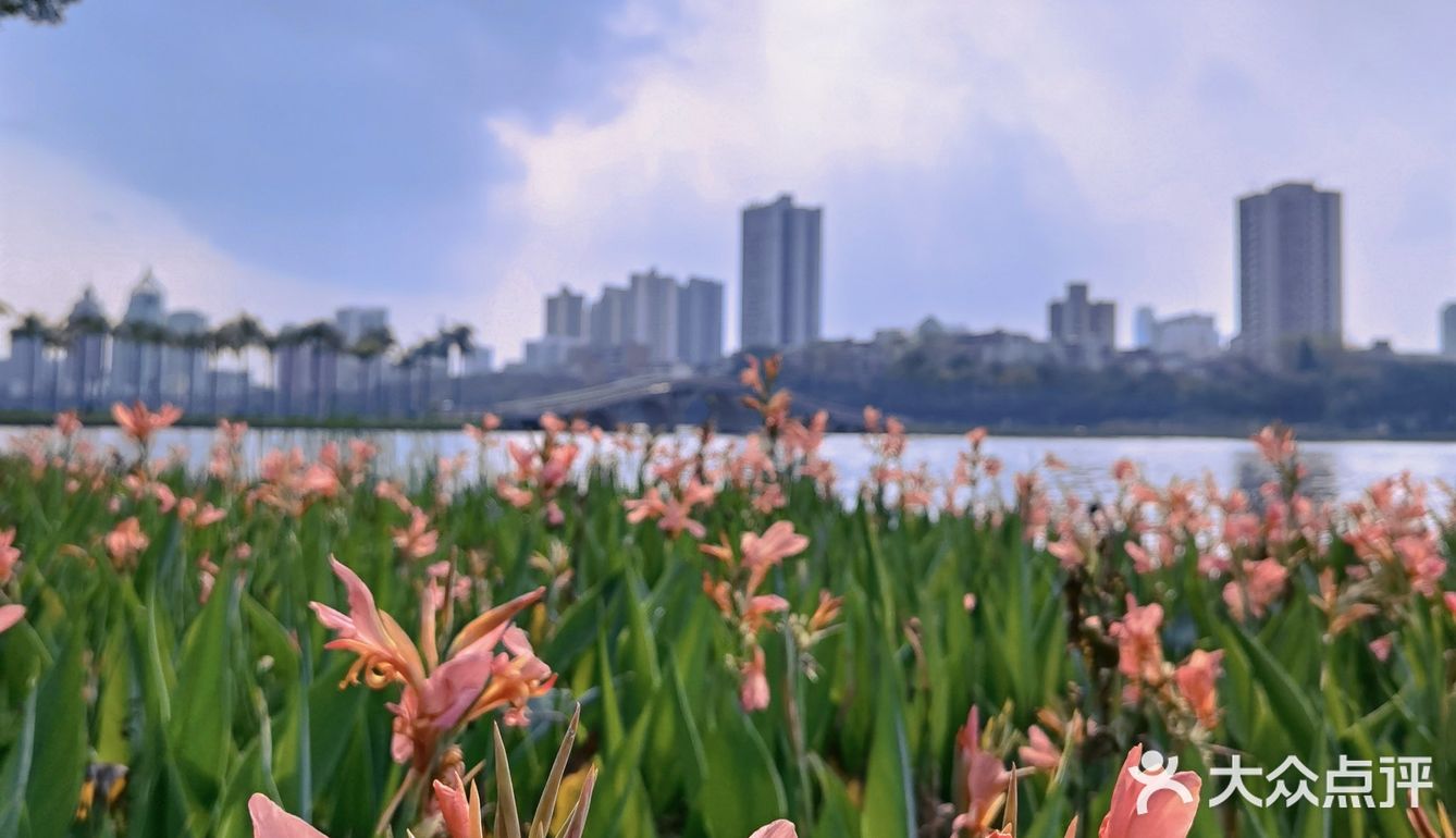 广西边境六天五夜自驾游（2）：第一天，南宁集结。