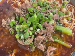 -丁丁猫重庆小面(徐州路店)