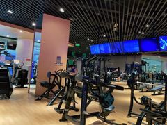 -康斐斯健身(银泰创意城店)