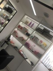 -AB hair salon