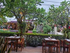 -Phensiri Thai Restaurant