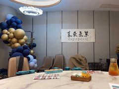 -荷塘秋月·本帮江浙菜(国权路店)