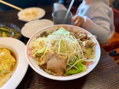 二郎系拉面-拉面莊夢語＆中华料理八椿