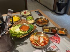 -草家酱蟹炭火烤肉店(珲春南路一店)