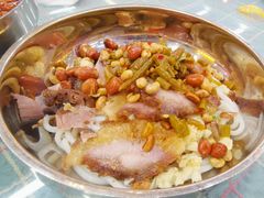 -红鼻子桂林米粉(金唐新光界店)
