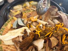 -草墩罗非鱼庄•野生菌•腊排骨(七星街上段店)