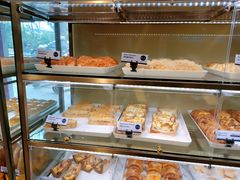 面包甜点陈列柜-TOUCH泰奇(南汇南门大街店)