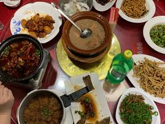 -董厨煨汤馆(车站路店)