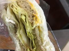 多彩时蔬三明治-中百罗森(华夏村店)