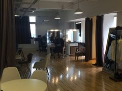 -壹人壹像工作室(购物公园店)