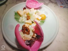 桃之韵-韵秋荷(宝山龙湖天街店)