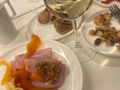 -爱德华·劳伦斯·洛根将军国际机场