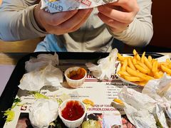 -The Habit Burger Grill 哈比特汉堡(复兴soho店)