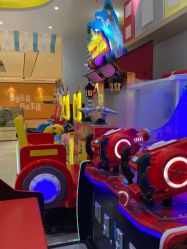 -多多淘儿童体验中心(重庆来福士店)