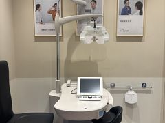 -LensCrafters亮视点·OAKLEY精选(静安嘉里中心店)