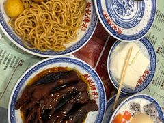 -赵记传承特色牛奶甜品(泉城广场店)