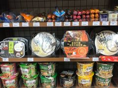 -全家便利店(崂山路四店)
