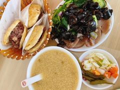 -闫家驴肉老店(华电一校店)