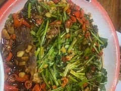 -老三样·美食研究中心(世贸路店)