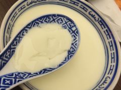 -广信牛奶甜品世家(台东店)