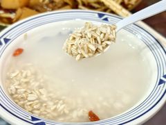 -牛一嘴·兰州牛肉面·大盘鸡(财富中心店)