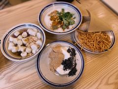 -正南齐北·老街糯米团(洪崖洞店)