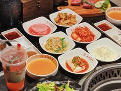 -木槿花韩式炭烤·熟成肉工坊(孙文东路店)